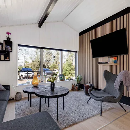 Cozy Summerhouse In An Incredibly Scenic Location Дом отдыха